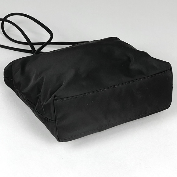 PRADA Plate Tote Shoulder Bag Nylon Nero - Picture 2 of 5
